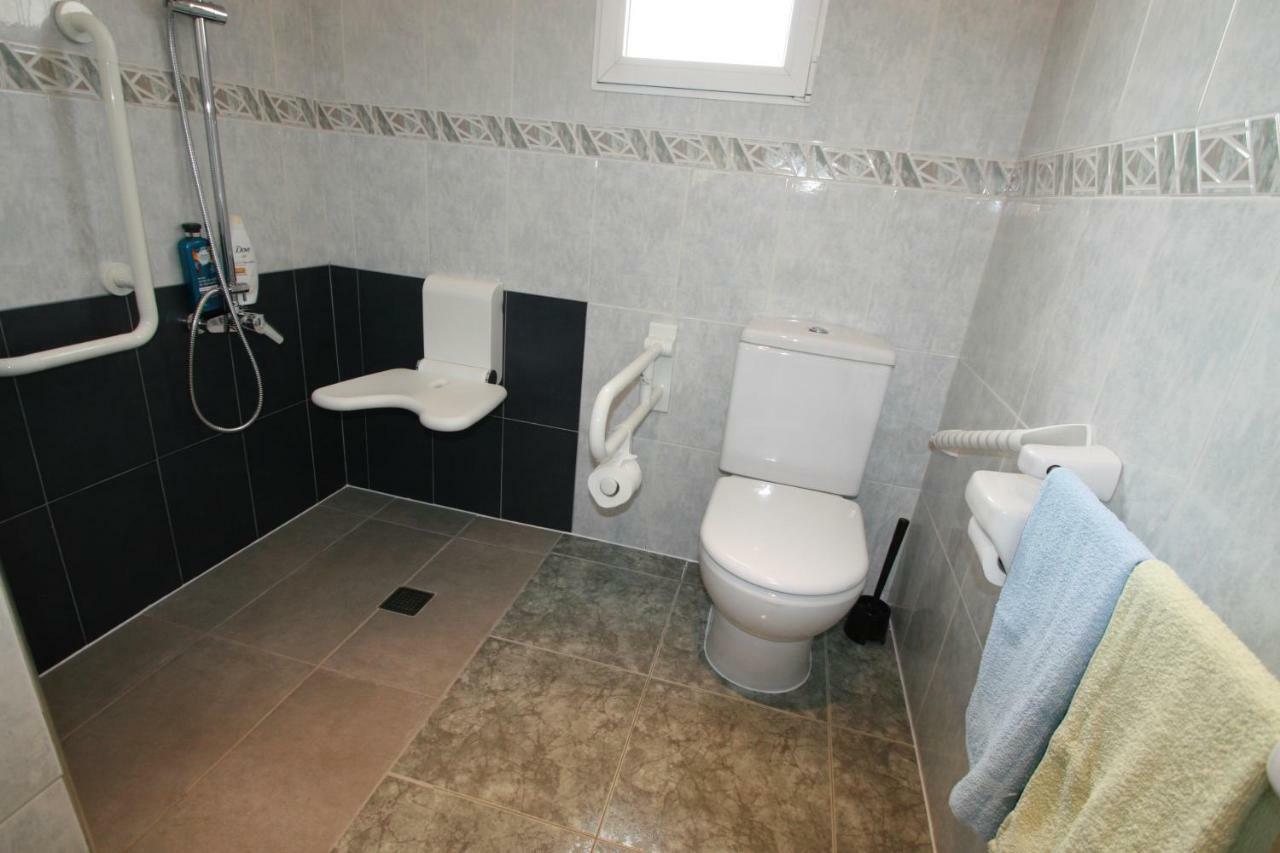 エルス・ポブレッツResidencia Thomasアパートメント エクステリア 写真